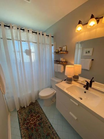 1804 Adina ST, Austin, TX 78721