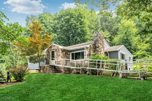 603 Lackawanna Ave, Woodland Park, NJ 07424