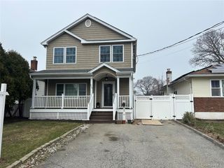 313 Lexington Avenue, West Babylon, NY 11704