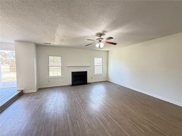 4466 Estate Street, Atlanta, GA 30349