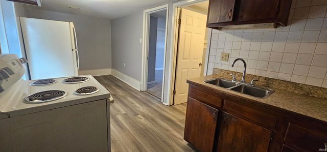 2923 Mount Vernon Avenue, Evansville, IN 47712