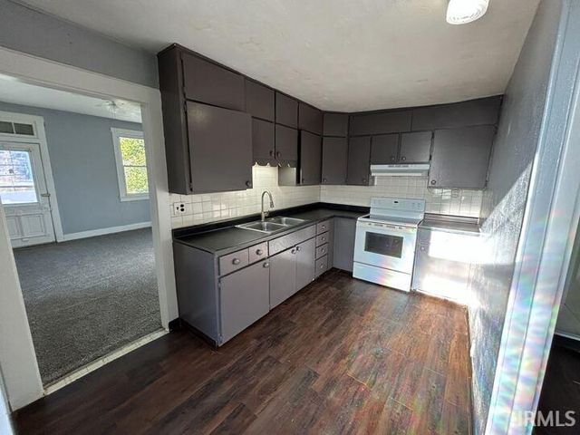 2923 Mount Vernon Avenue, Evansville, IN 47712