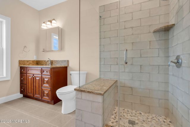 1819 Lookout Drive, Toms River, NJ 08753