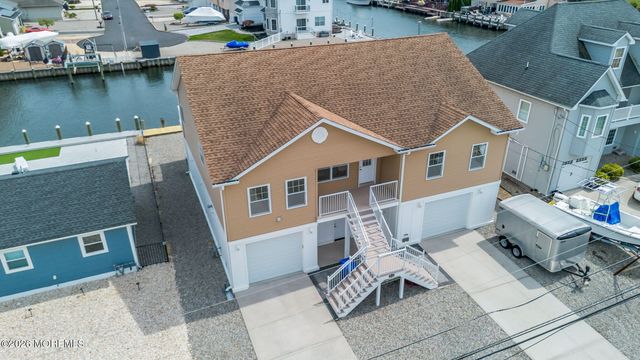 1819 Lookout Drive, Toms River, NJ 08753