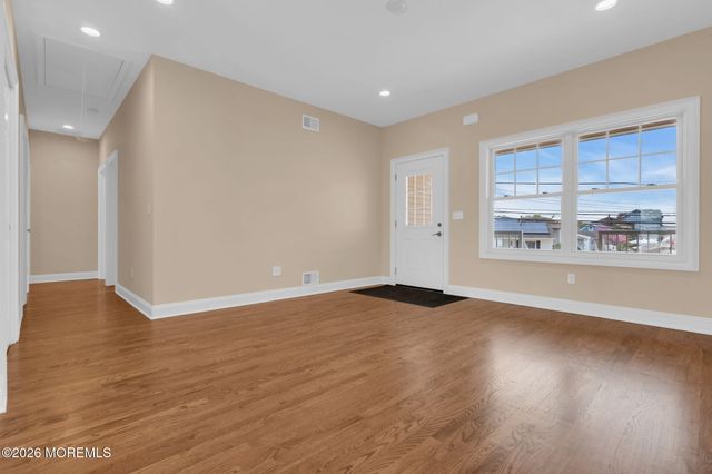 1819 Lookout Drive, Toms River, NJ 08753