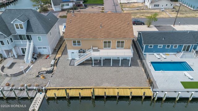 1819 Lookout Drive, Toms River, NJ 08753