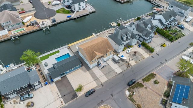 1819 Lookout Drive, Toms River, NJ 08753