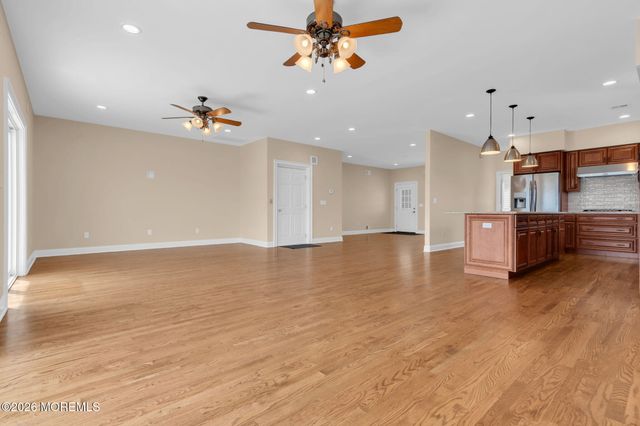 1819 Lookout Drive, Toms River, NJ 08753