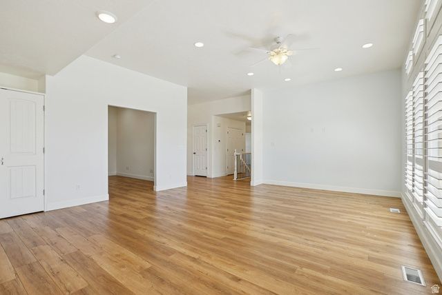 4091 W SWENSEN FARM DR, Riverton, UT 84096