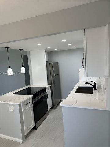 4067 Ainslie D 4067, Boca Raton, FL 33434