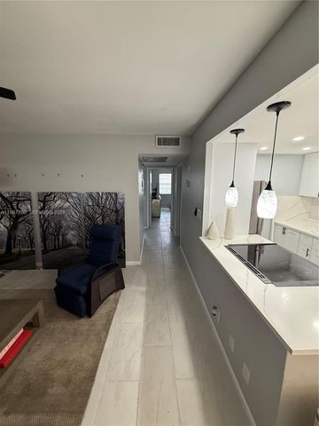 4067 Ainslie D 4067, Boca Raton, FL 33434