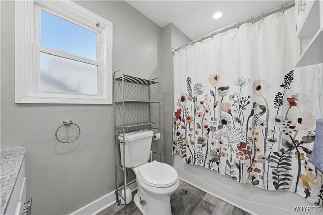 61 5th Avenue, North Tonawanda, NY 14120