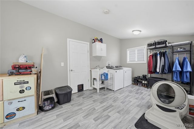 61 5th Avenue, North Tonawanda, NY 14120