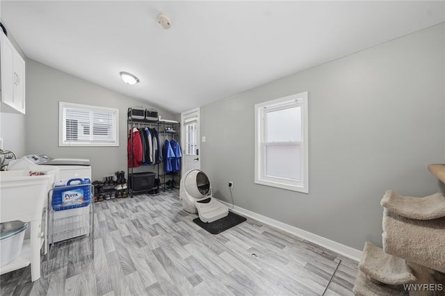 61 5th Avenue, North Tonawanda, NY 14120