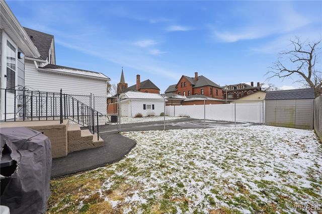 61 5th Avenue, North Tonawanda, NY 14120