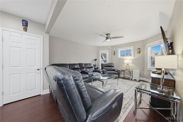 61 5th Avenue, North Tonawanda, NY 14120