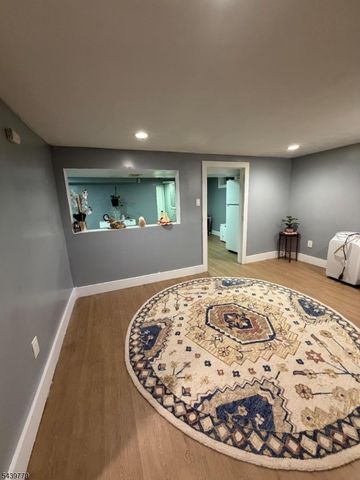 13 1St Street, Mahwah Twp., NJ 07430