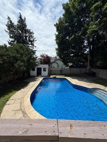 13 1St Street, Mahwah Twp., NJ 07430