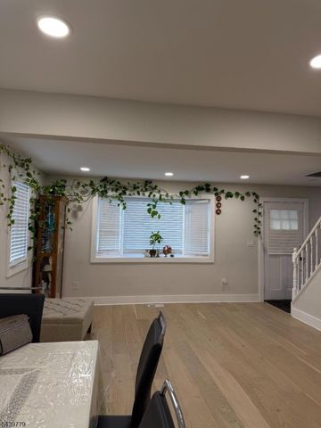 13 1St Street, Mahwah Twp., NJ 07430