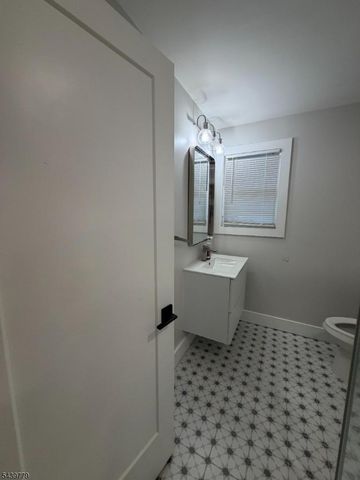 13 1St Street, Mahwah Twp., NJ 07430