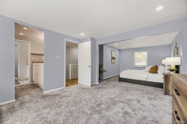 3141 S Jasmine Way, Denver, CO 80222