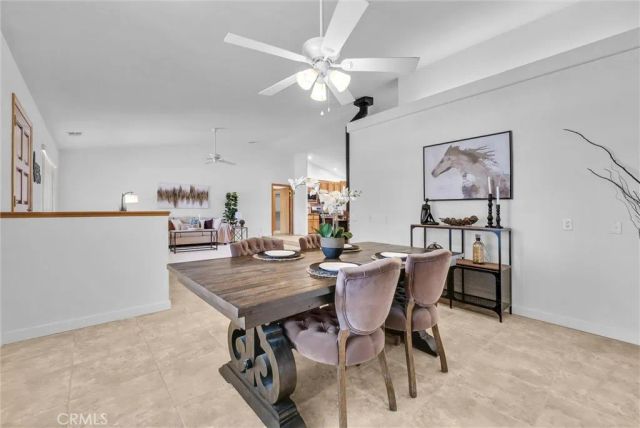 7854 Oak hills Rd, Oak Hills, CA 92344