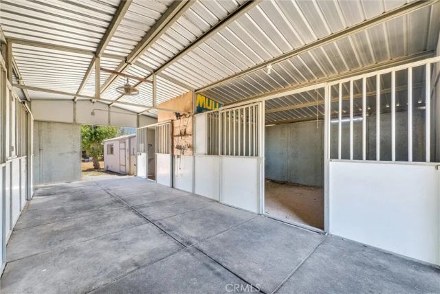 7854 Oak hills Rd, Oak Hills, CA 92344