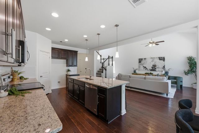 10700 Tramonto DR, Austin, TX 78748