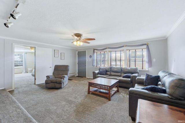 4309 Reed Road, Fort Wayne, IN 46815