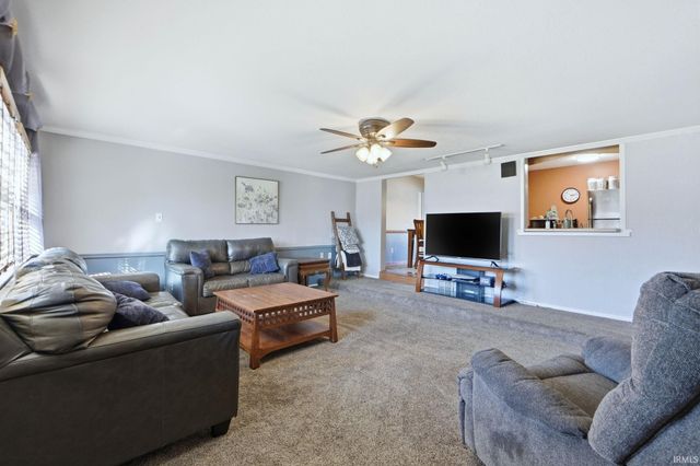 4309 Reed Road, Fort Wayne, IN 46815