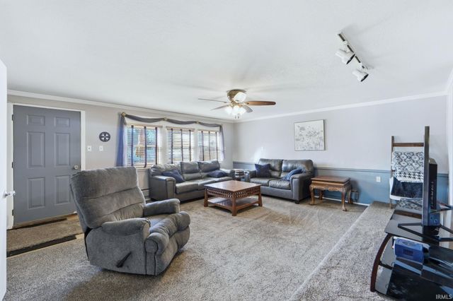 4309 Reed Road, Fort Wayne, IN 46815