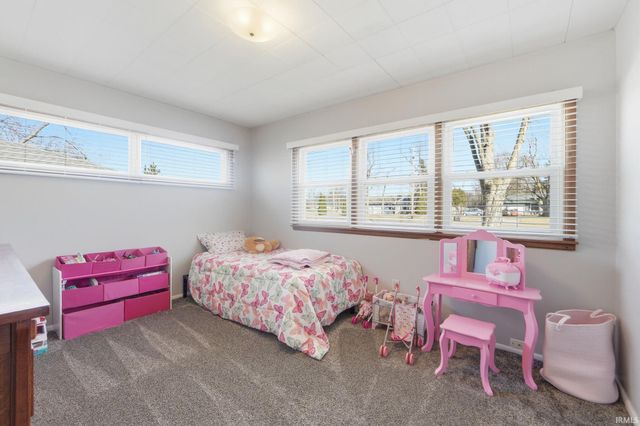 4309 Reed Road, Fort Wayne, IN 46815