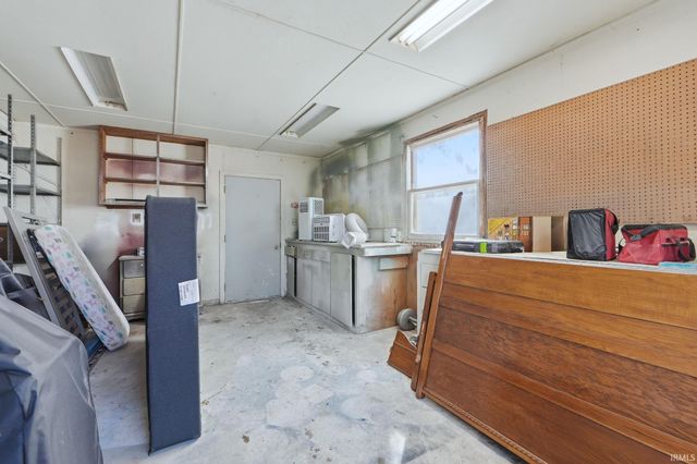 4309 Reed Road, Fort Wayne, IN 46815