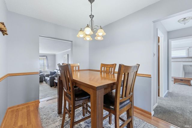 4309 Reed Road, Fort Wayne, IN 46815