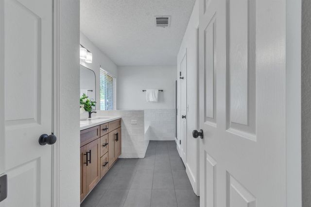 16832 Luckenwald DR, Round Rock, TX 78681