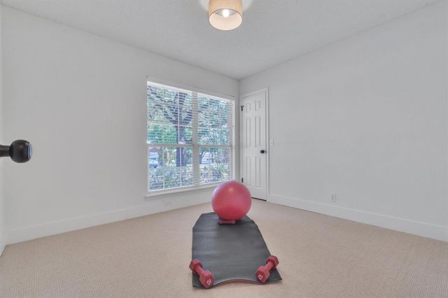 16832 Luckenwald DR, Round Rock, TX 78681