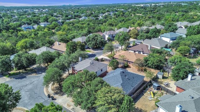 16832 Luckenwald DR, Round Rock, TX 78681