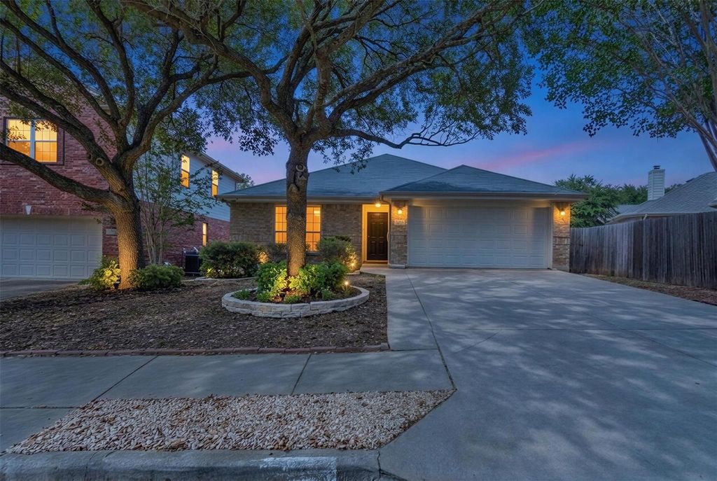 16832 Luckenwald DR, Round Rock, TX 78681