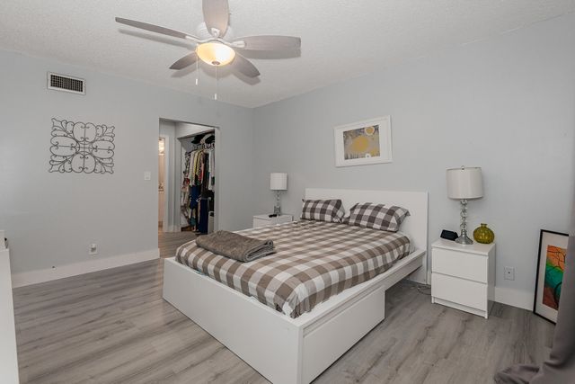 7610 NW 1ST Street 205, Margate, FL 33063