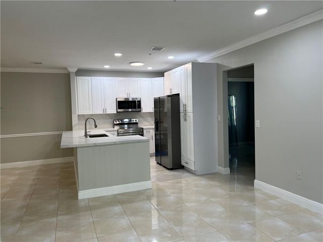 4602 SW 160TH Avenue 511, Miramar, FL 33027
