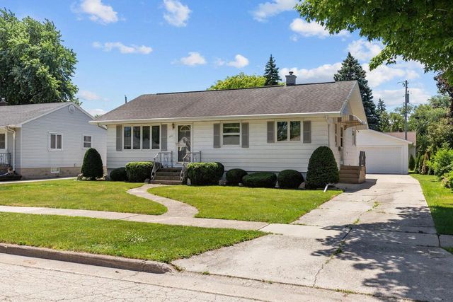 606 BRAGG STREET, Fond Du Lac, WI 54935