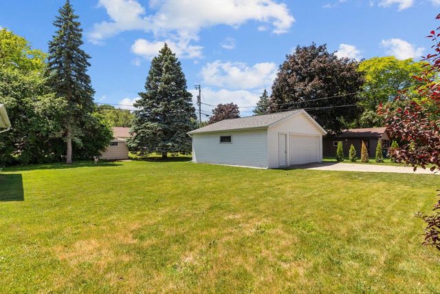 606 BRAGG STREET, Fond Du Lac, WI 54935