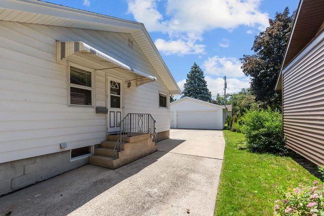 606 BRAGG STREET, Fond Du Lac, WI 54935