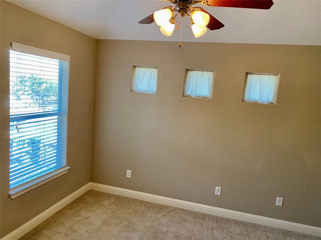 7504 Bennett Ave B, Austin, TX 78752