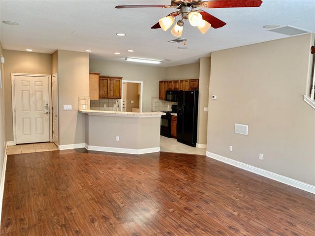 7504 Bennett Ave B, Austin, TX 78752