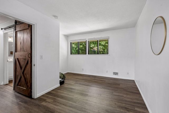 2721 Upland Court, Plymouth, MN 55447