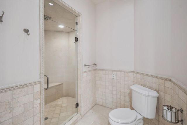 4349 Island View Drive, Fenton, MI 48430