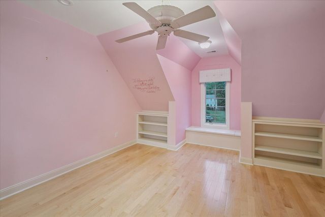 4349 Island View Drive, Fenton, MI 48430