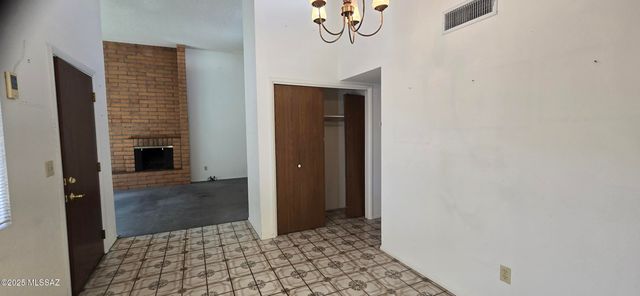 3849 N Pasatiempo Place, Tucson, AZ 85705