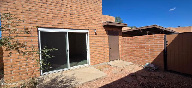 3849 N Pasatiempo Place, Tucson, AZ 85705